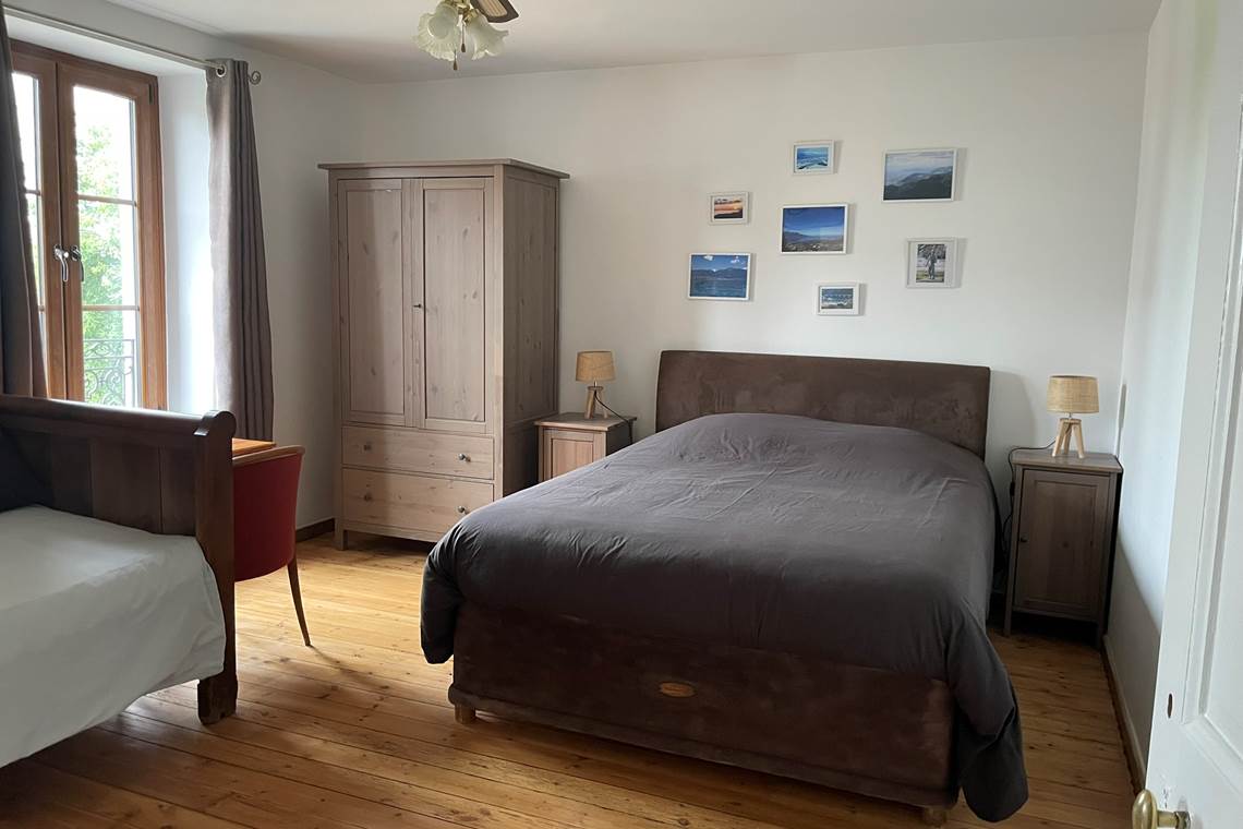 Photo de la Chambre Suisse - Chambres d'hôtes La Grange Richard à Dinsac