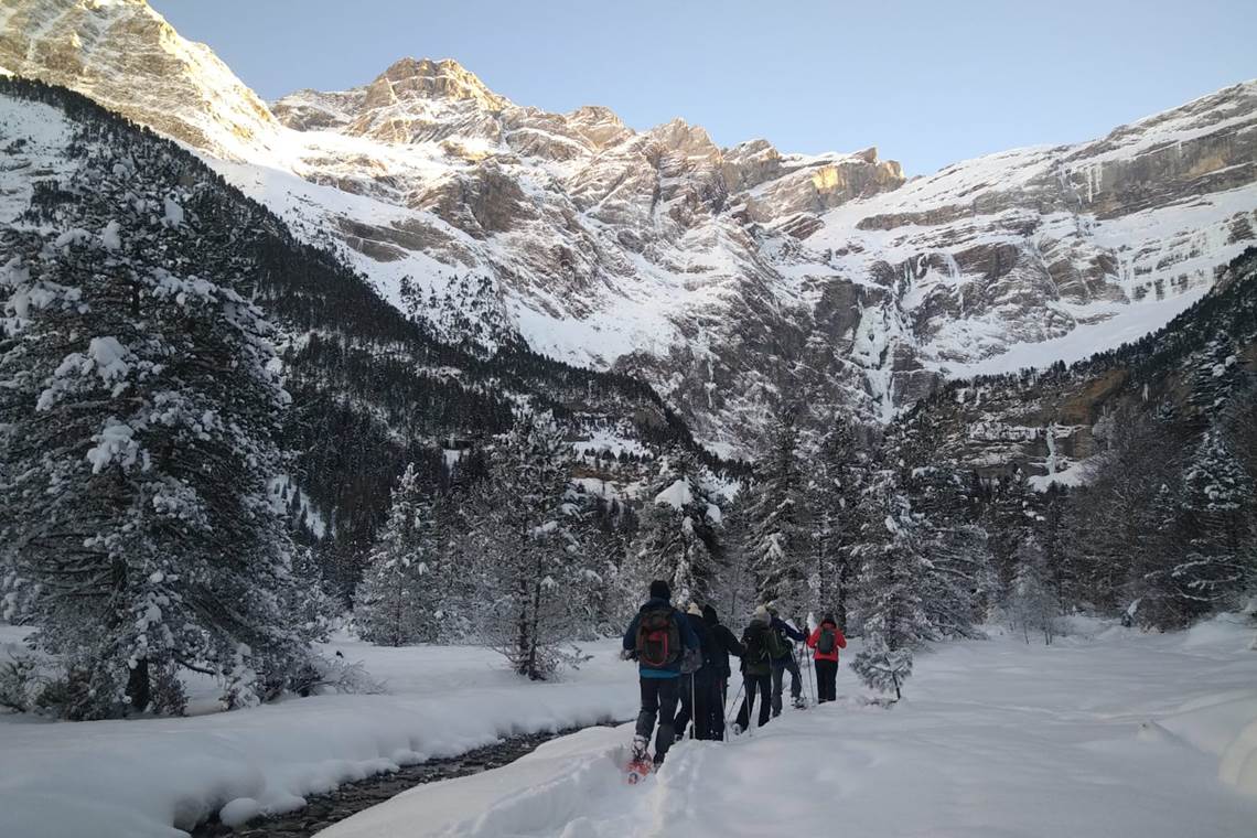 Randonnée hivernale au cirque de Gavarnie
