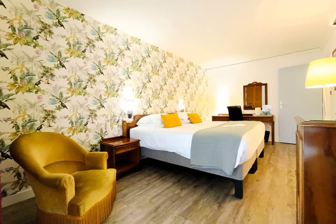 Chambre double avec petit balcon