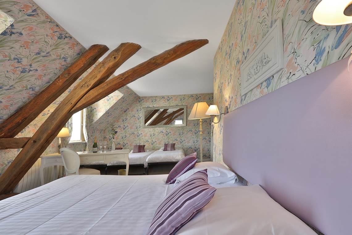 Chambre Parme château de 2 à 5 couchages