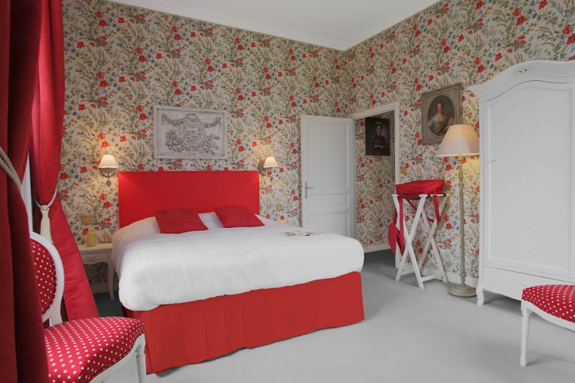 Chambres d'hôtes de charme Coquelicots vue tête de lit