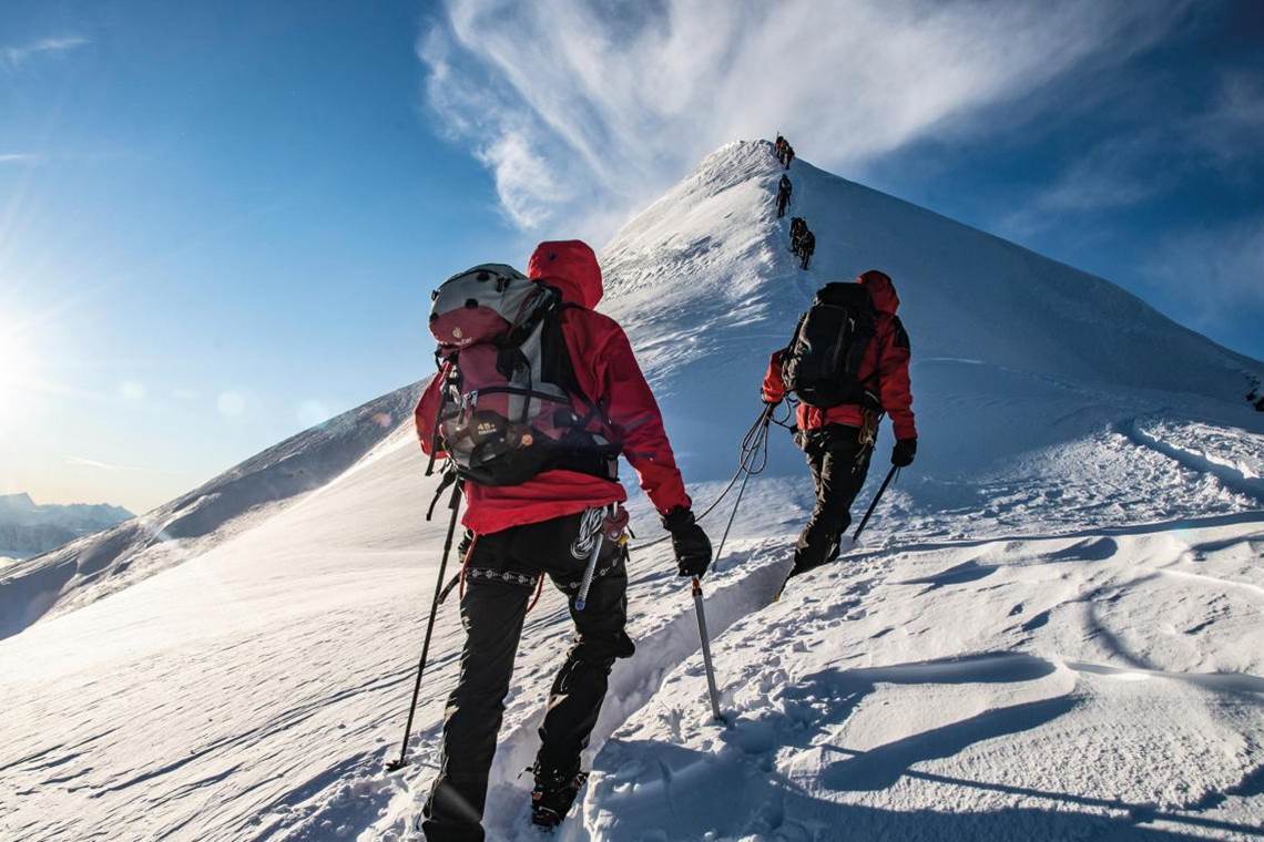 Initiation alpinisme hivernal