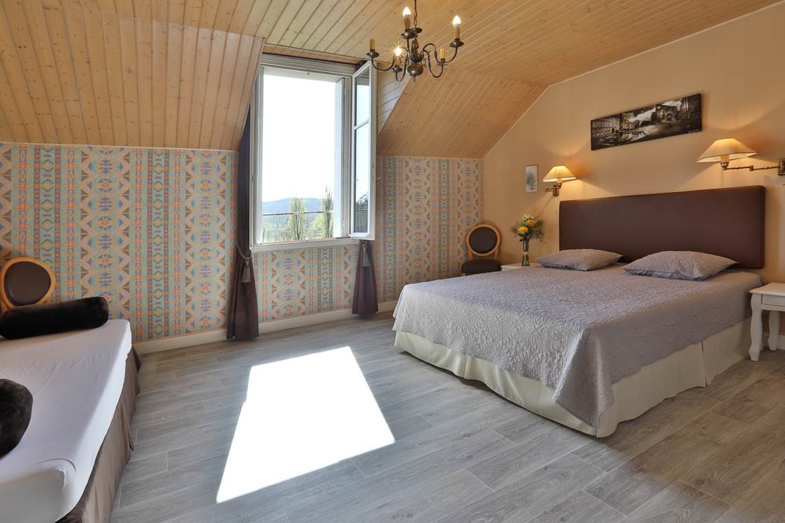 Gîte Privilège 40-42 au 2e étage Gentilhommière  - Chambre 41 de 2 à 4 couchages