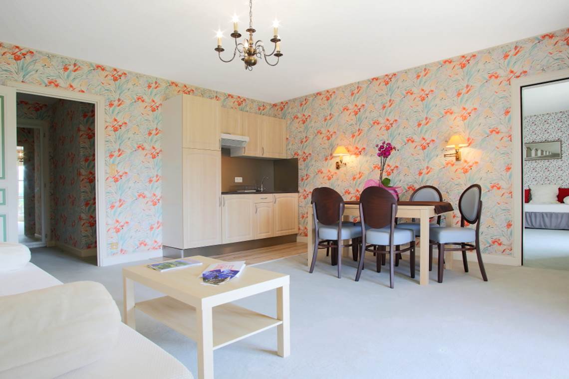 Gîte Junior Suite Gentilhommière 31-32 au 1er étage -  cuisine séjour chambre séparée -2 à 6 personnes