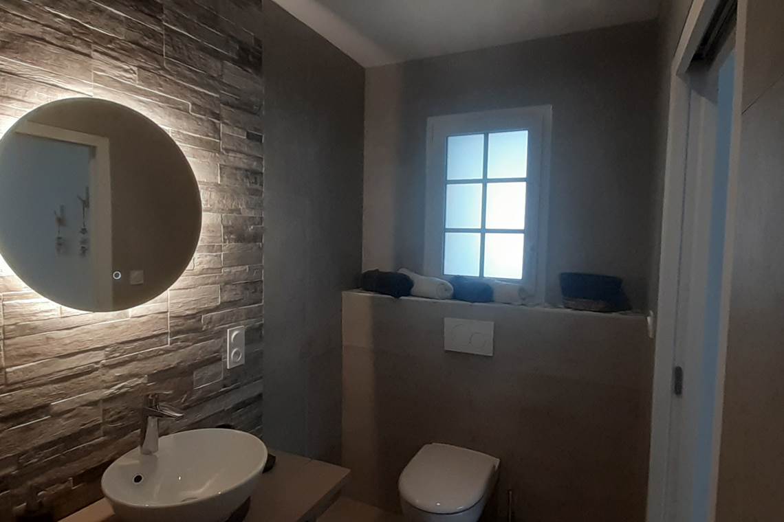 salledebain-décoration-chambre-galet