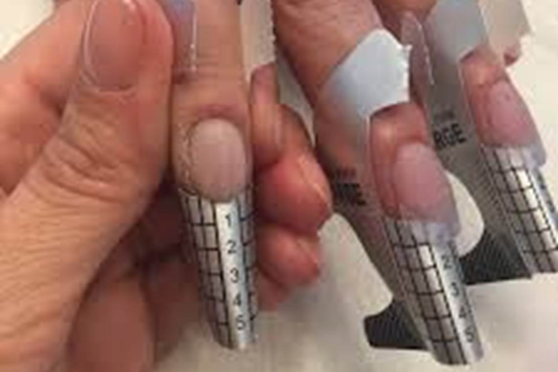 Pose en résine réalisé avec chablons