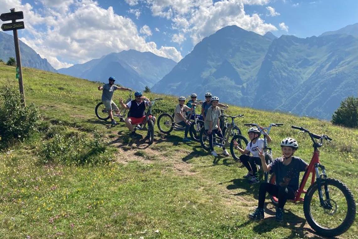 Pause près de l 'altiport 007 à Peyragudes