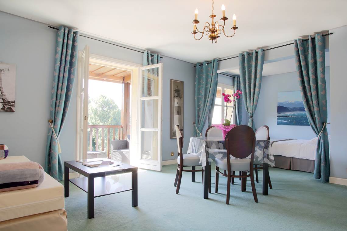 Gîte de charme Tradition 34 vue du séjour