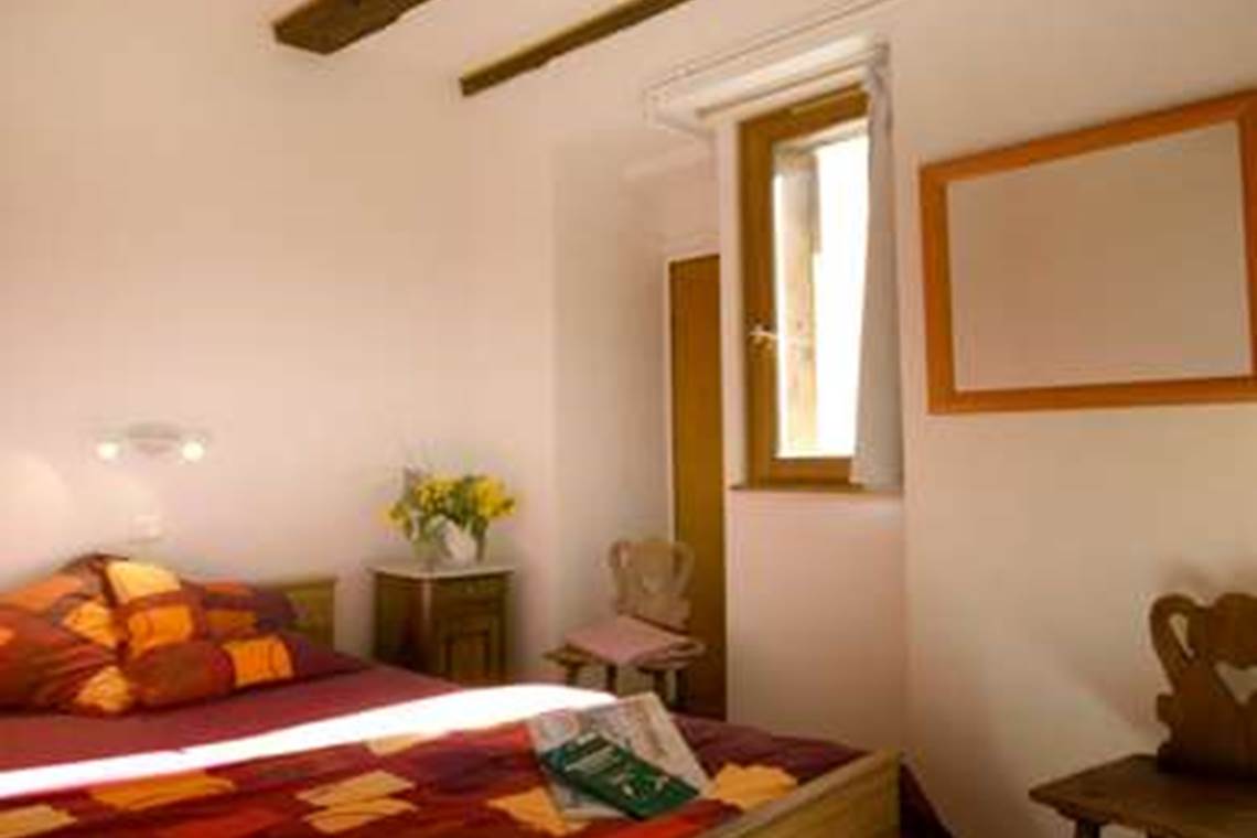 Chambre 2 avec salle d'eau "en suite"