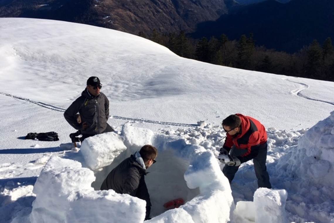Construction sur le plateau de Téchous