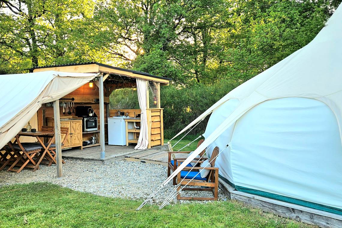 Le Ranch- Lotus Belle tipi exterior