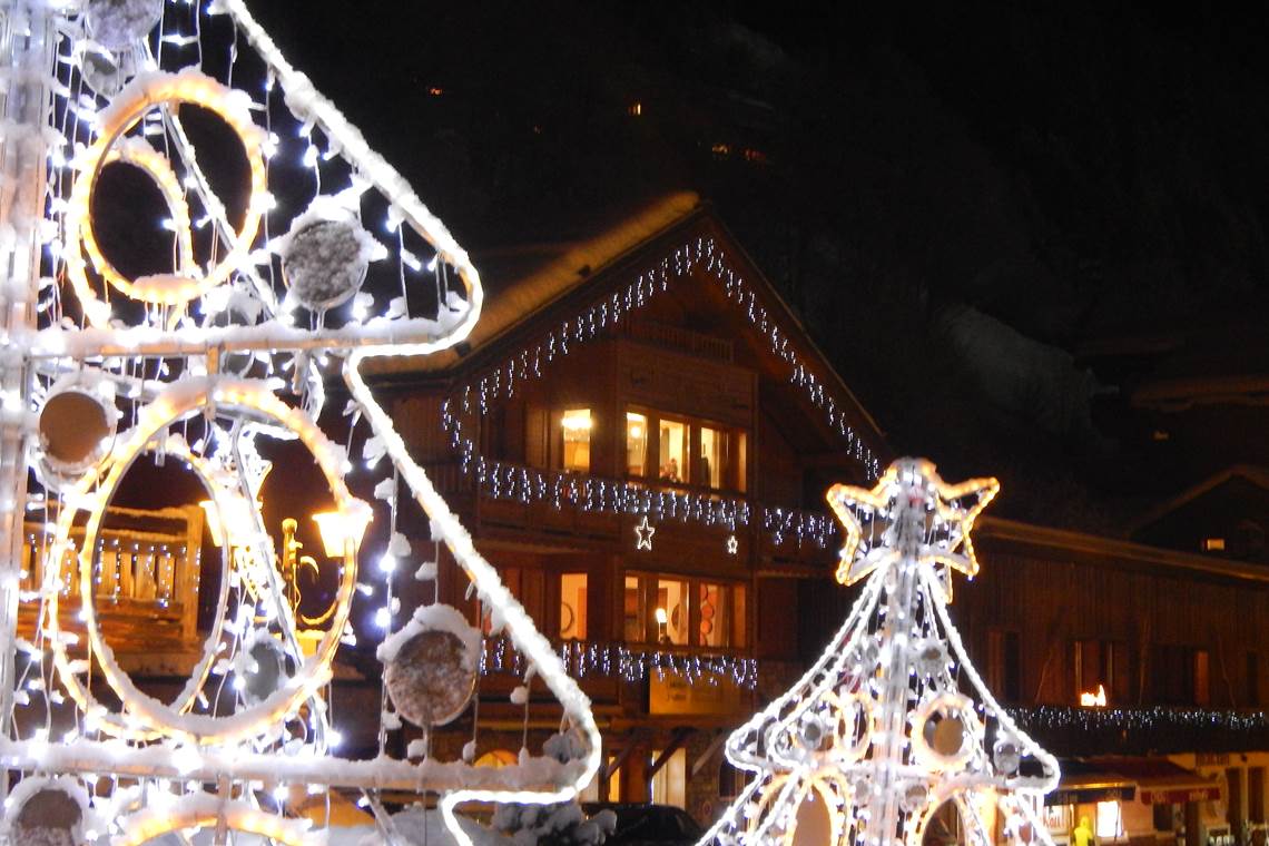 rue Jeux Olympiques à Noël