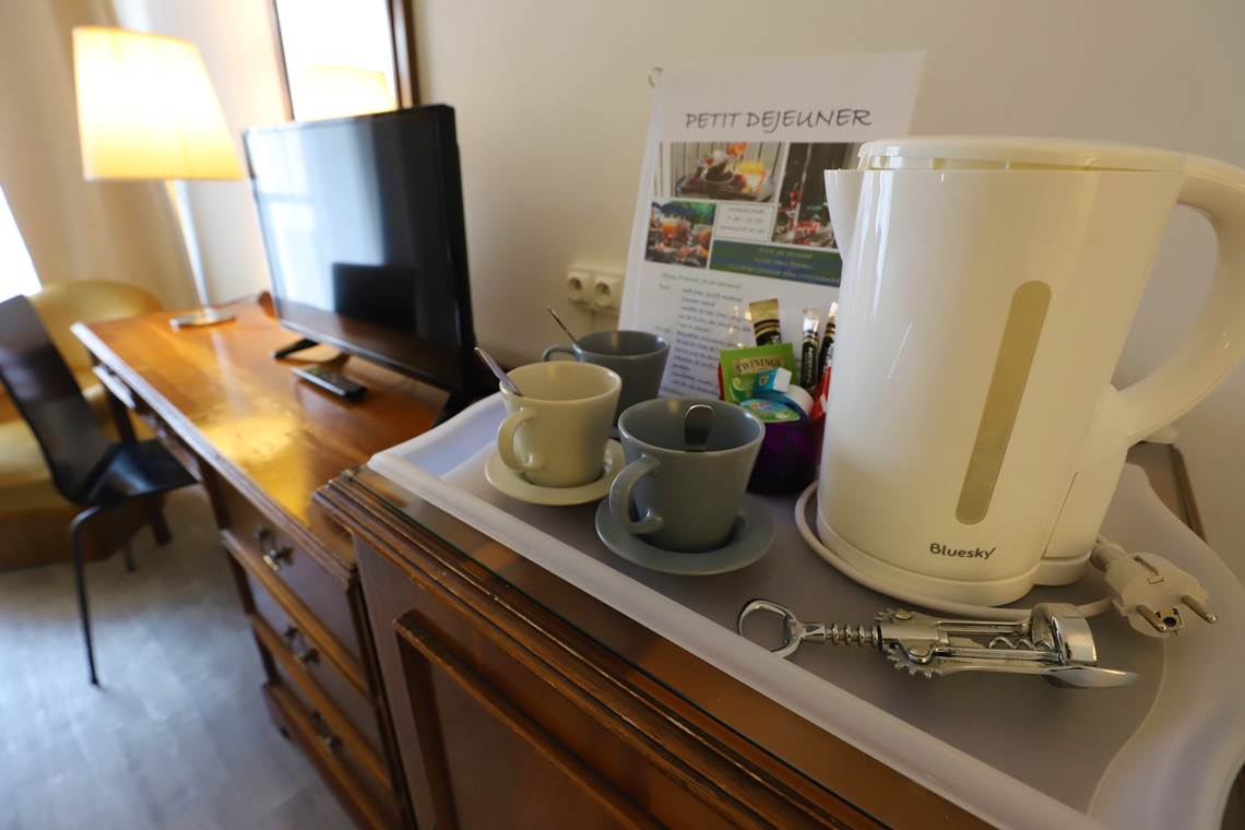 Plateau d'accueil - thé/café/tisanes gratuit