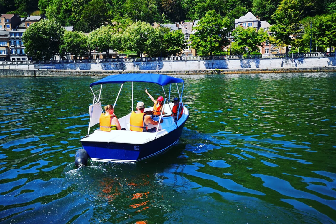 Bateau sans permis - Les Capitaineries de Namur