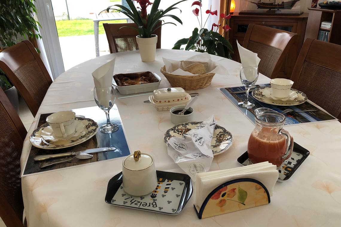 Petit_dej_chambre_d'hote_finistere_chez yolande