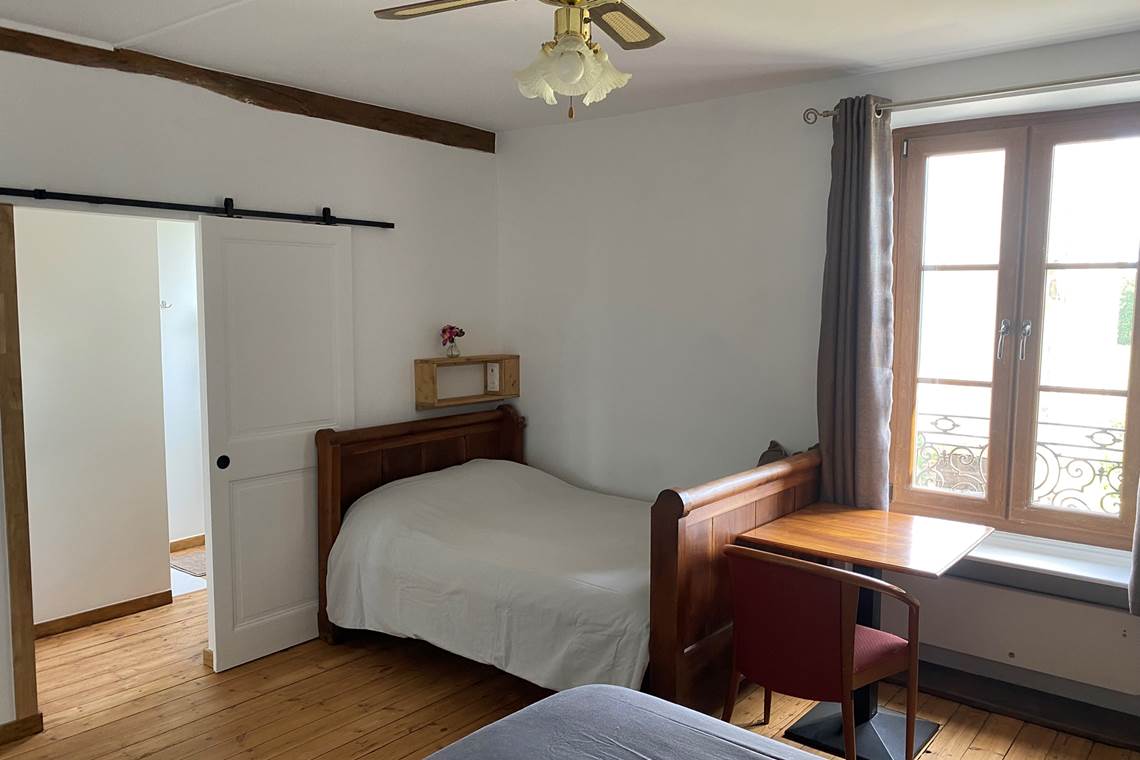 Photo de la Chambre Suisse - Chambres d'hôtes La Grange Richard à Dinsac