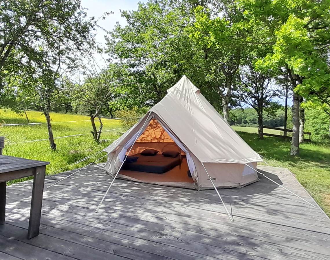 Domaine_de_Calabel©_Pouylebon_vacances_piscine_gers_tipi_insolite-presta