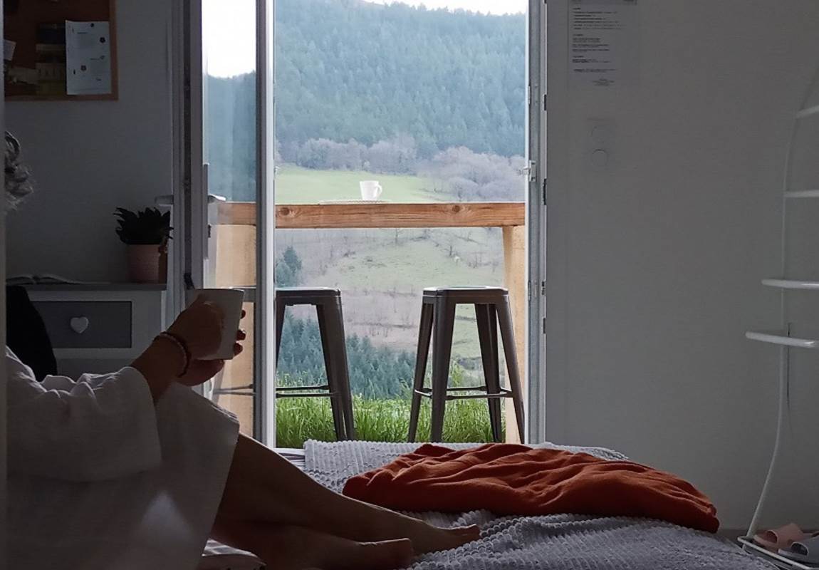 Vos dîner et petit déjeuner privatif servis dans la douceur de votre chambre d'hôtes-page