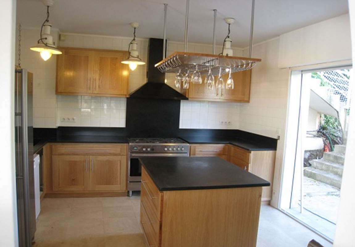 amazing south france riviera villa  open kitchen with terrace-page