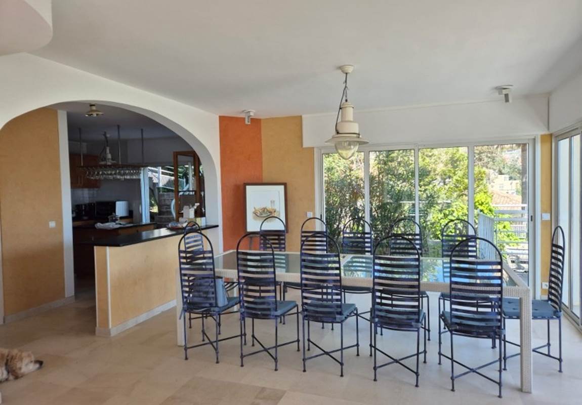 grande salle à manger villa-page