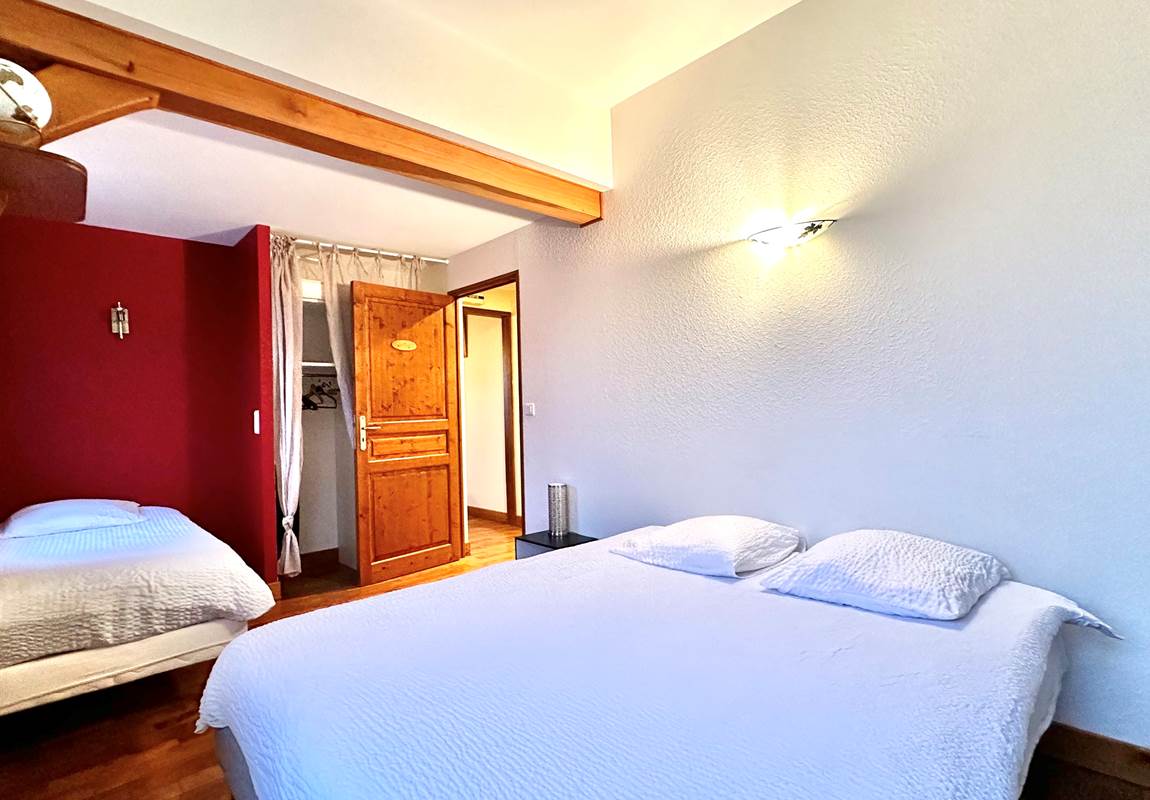 Chambre Bacchus 3 pers-page