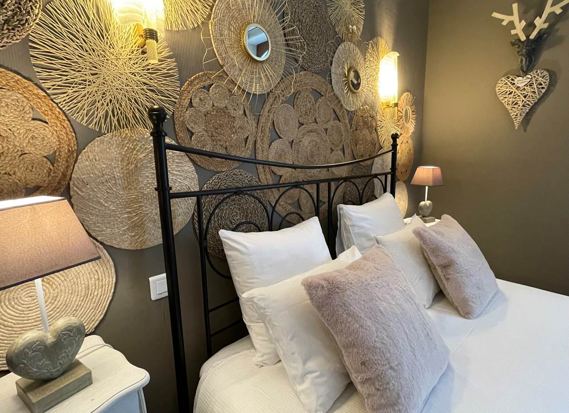 chambre jeanne tete de lit cote´