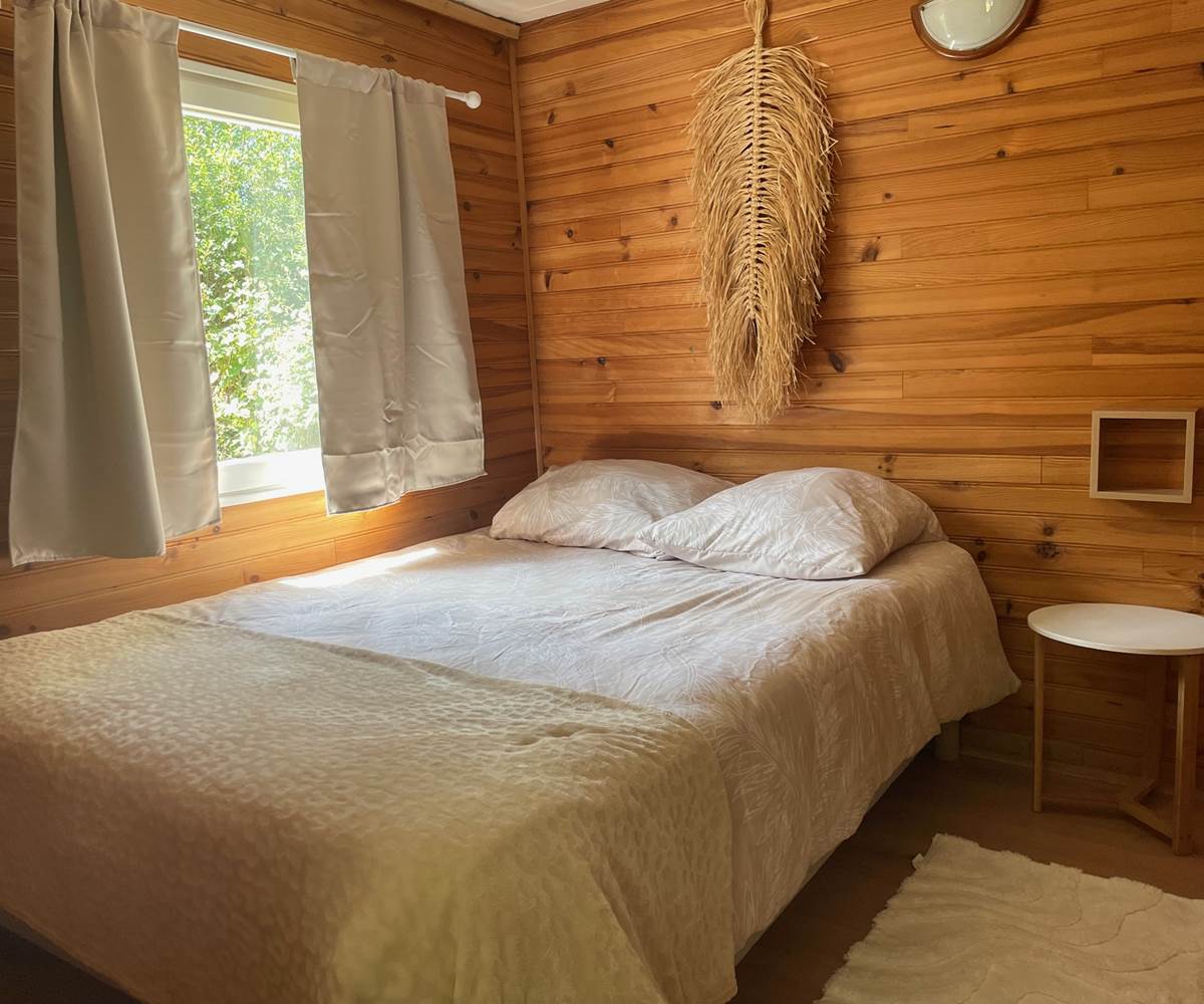 Chambre lit 2 personnes