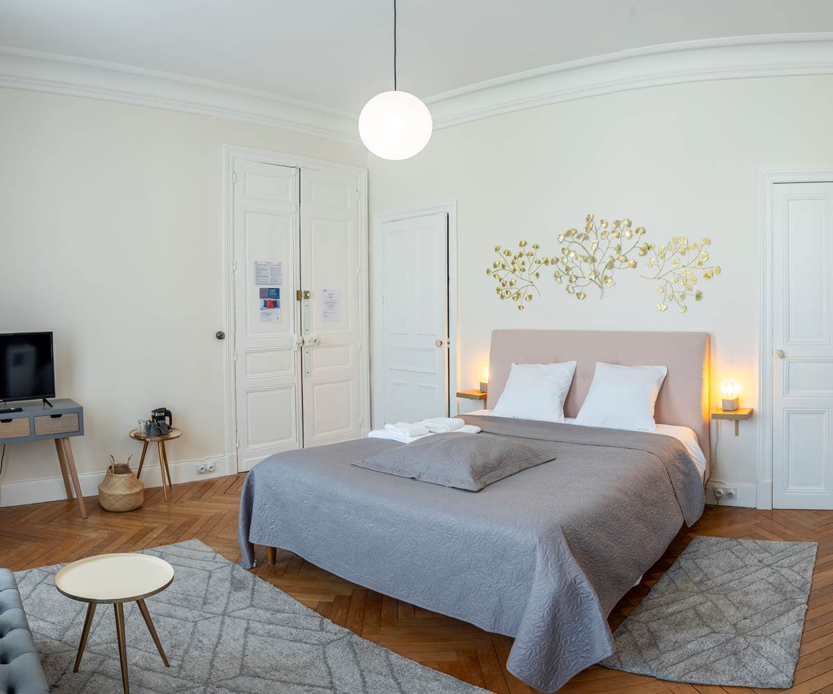 La Grande Maison - Chambre d'hote Laura lit double