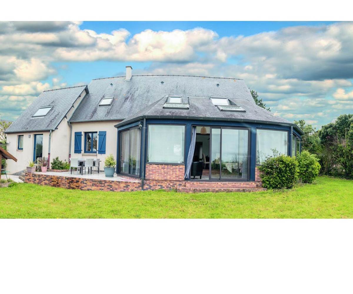 gite Bellevue à Courtils, avec 5 chambres, vue du jardin coté mont Saint Michel