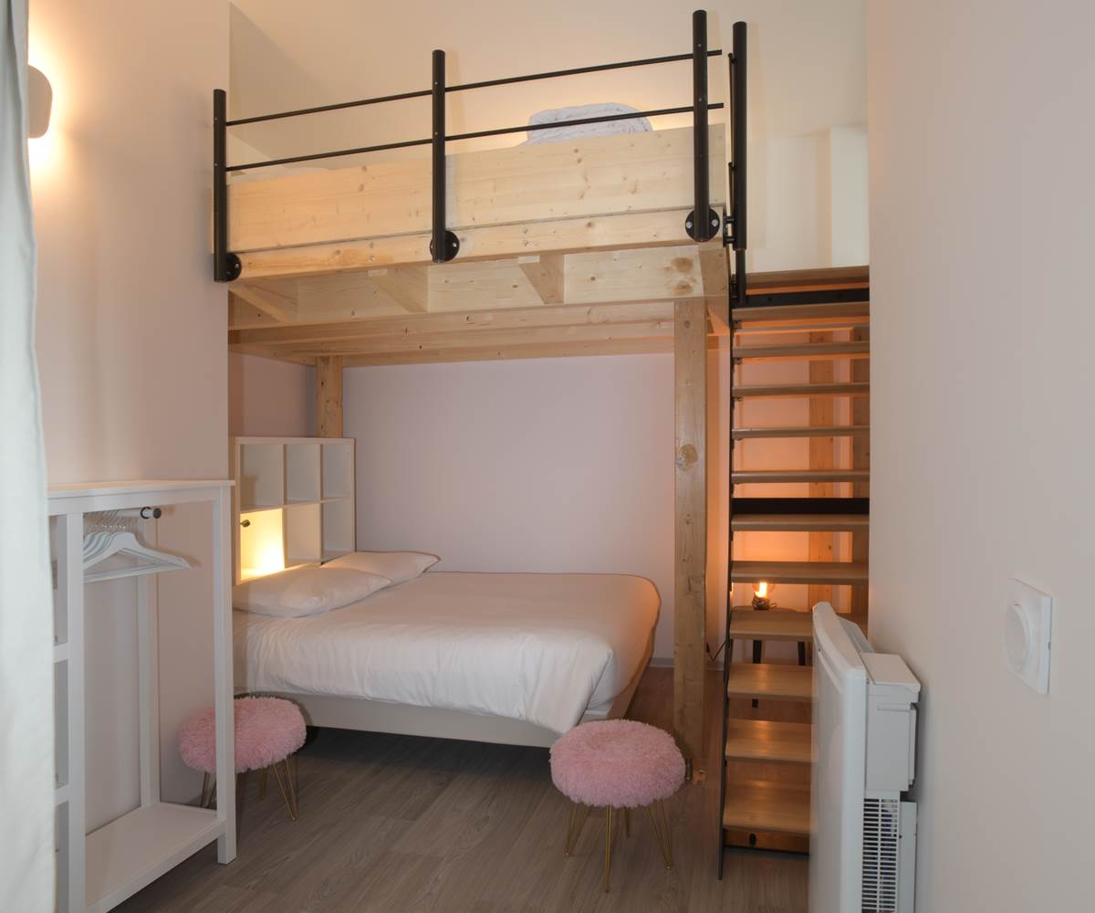 Chambre a partager avec Mezzanine gite cheval blanc Colmar