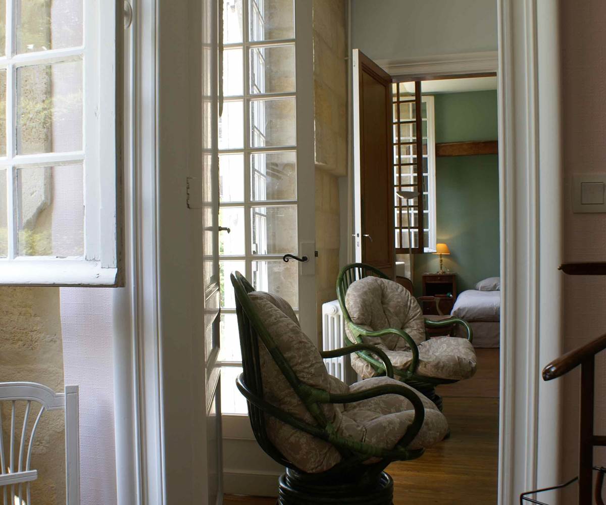 20 3  -Enfilade chambres