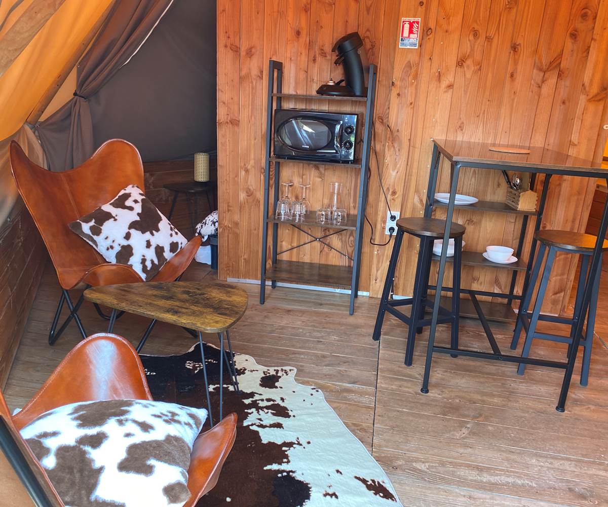 Intérieur tipi