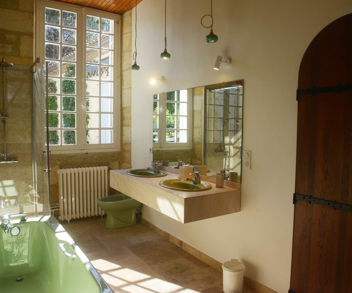 18 2 Salle de bains chambre verte