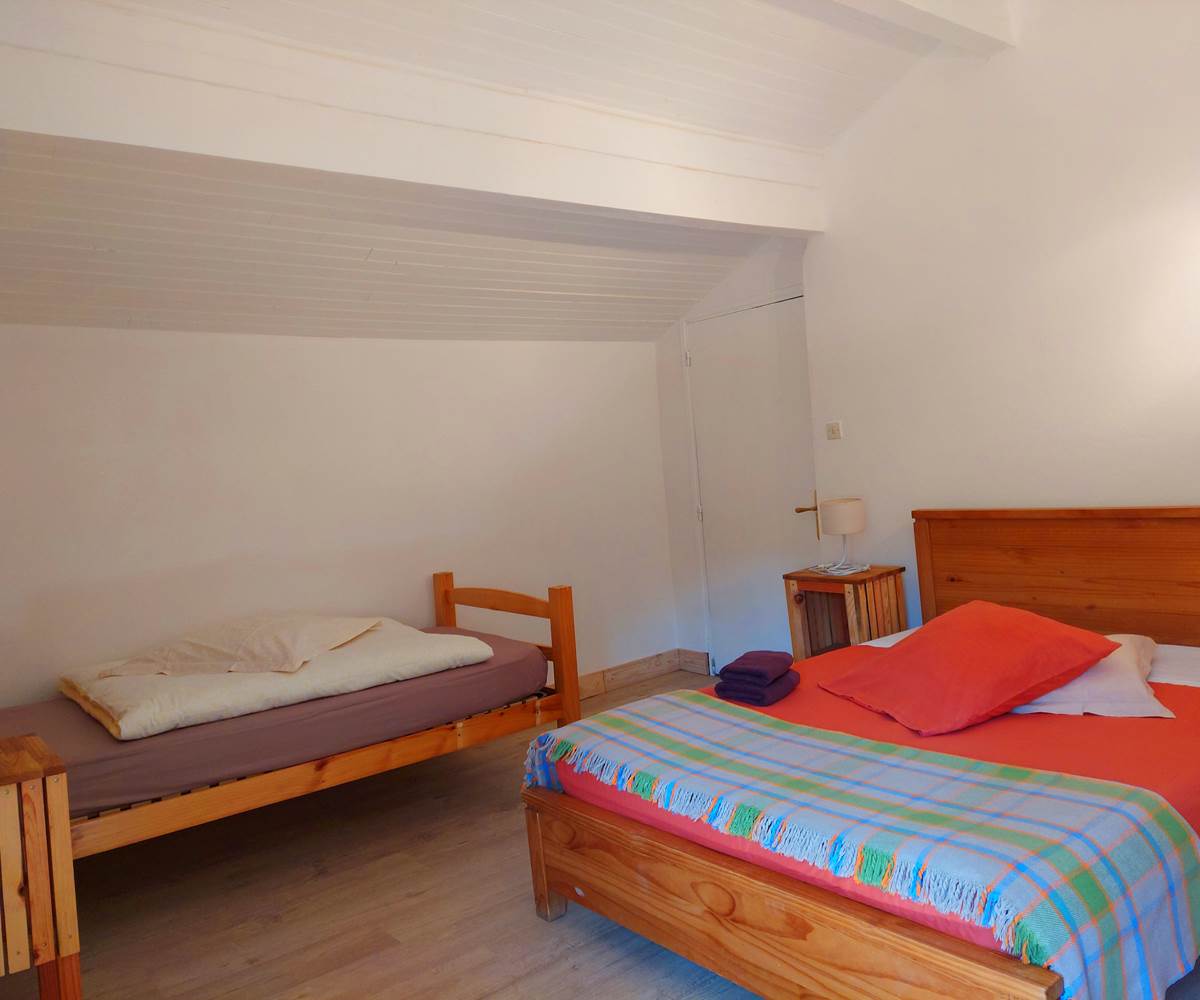 AUBERGE DE MIÉLANDRE - Chambre de Sauveginoux - Lit Simple