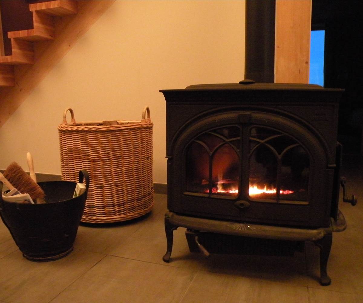 Le poêle bois