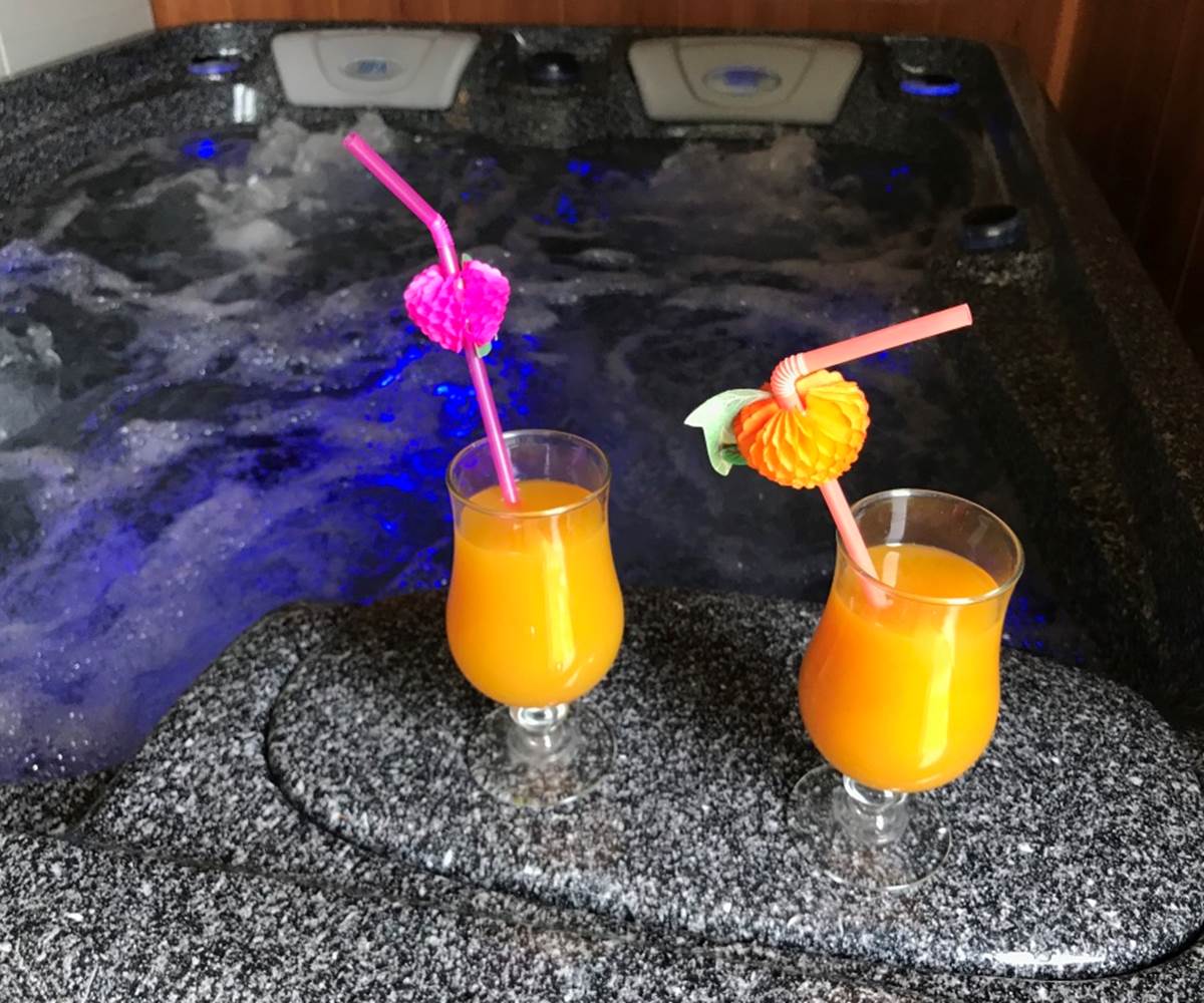 Jacuzzi Privé Flower Bulle