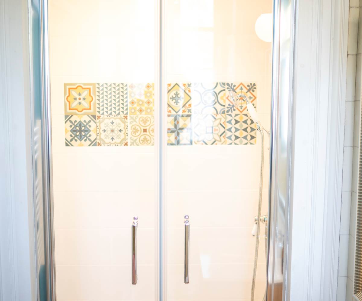 La_Grande_Maison-manon douche