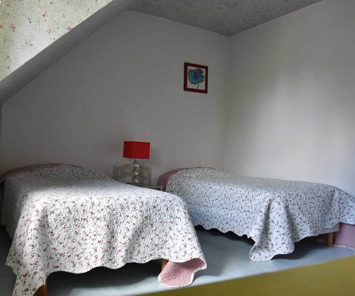 chambre deux lits gites Bellevue au mont Saint-Michel