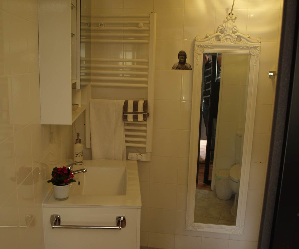 Sale de douche et WC