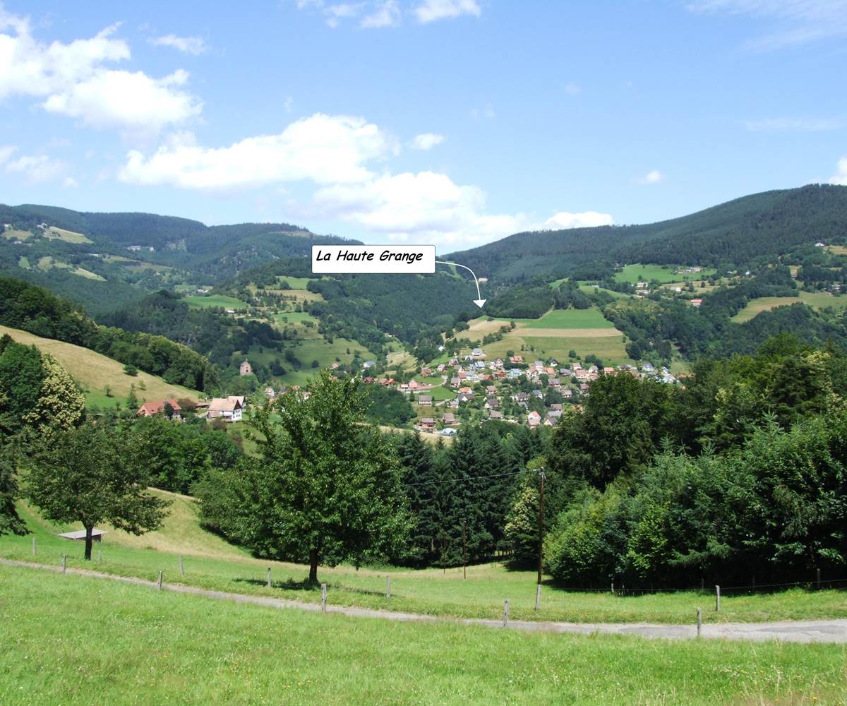 La Haute Grange au dessus du village