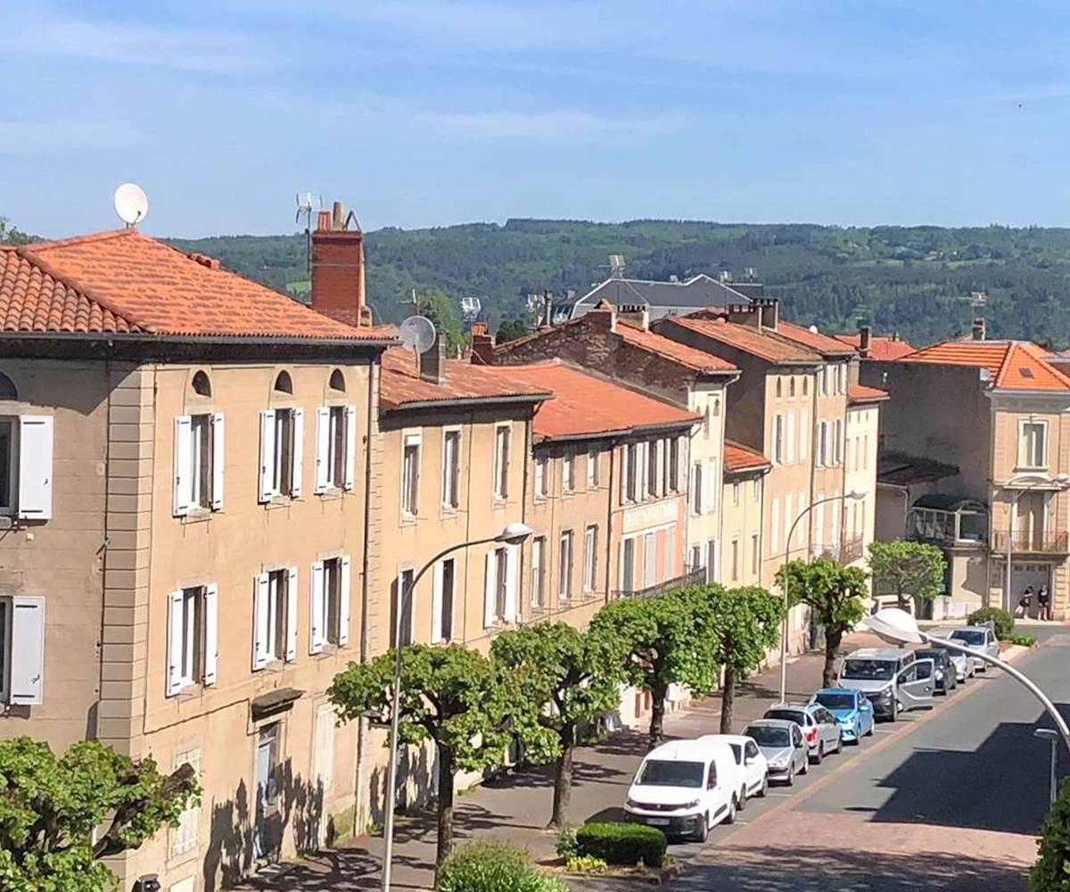 Vue du balcon chambre Laura - Centre ville Mazamet