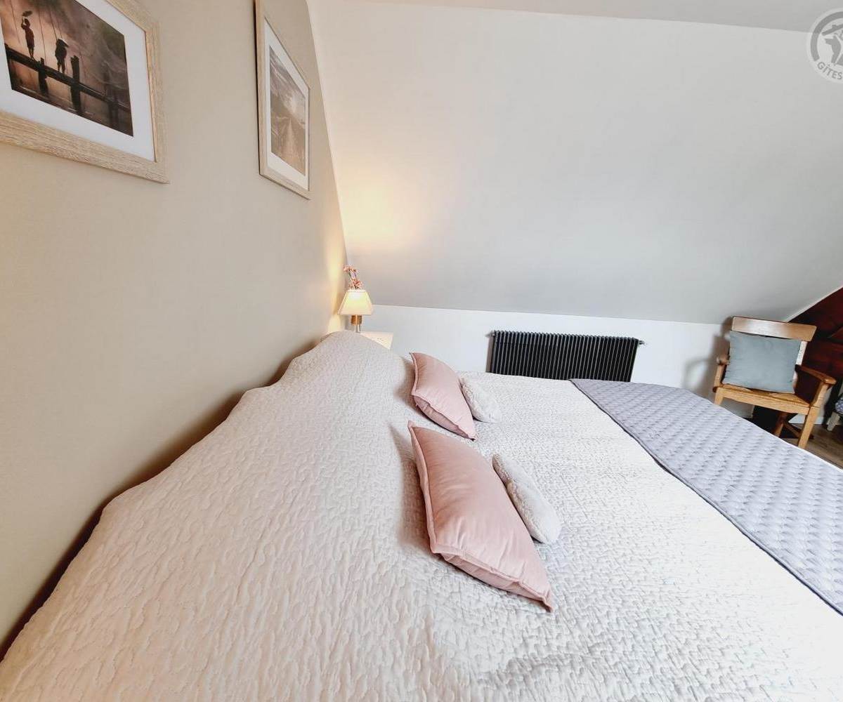 Chambre ROSA  2ème étage