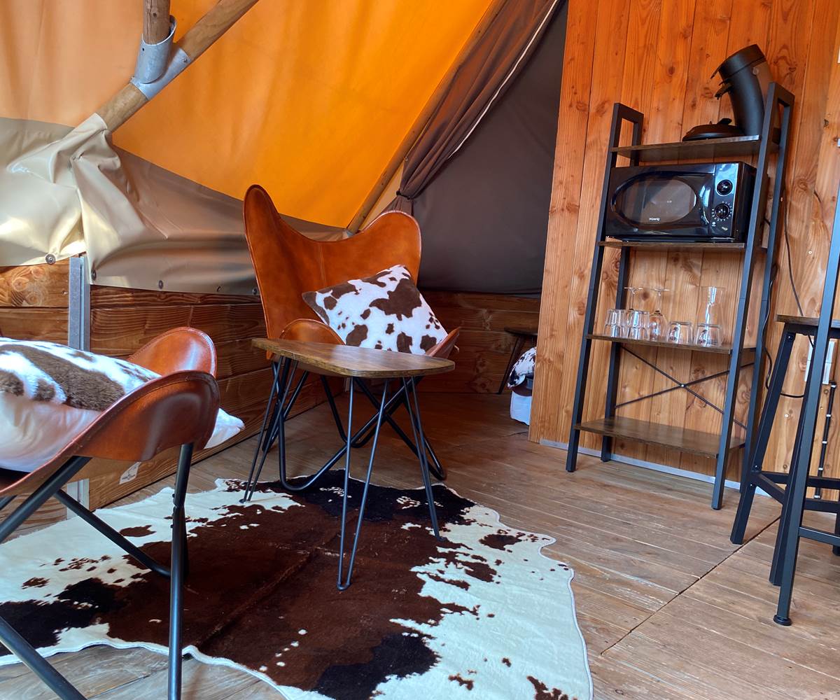 Intérieur tipi