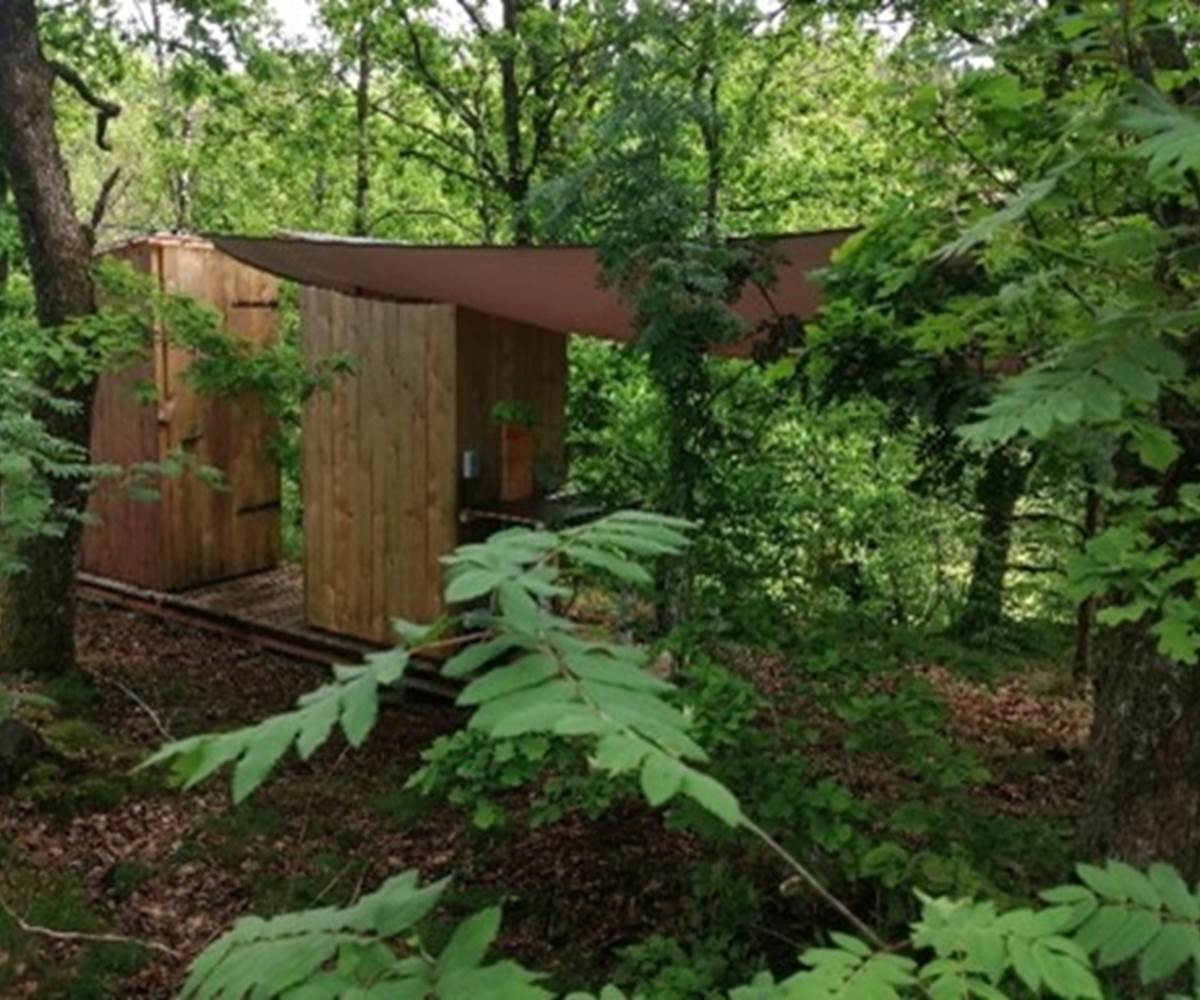 Mon lit dans l'arbre