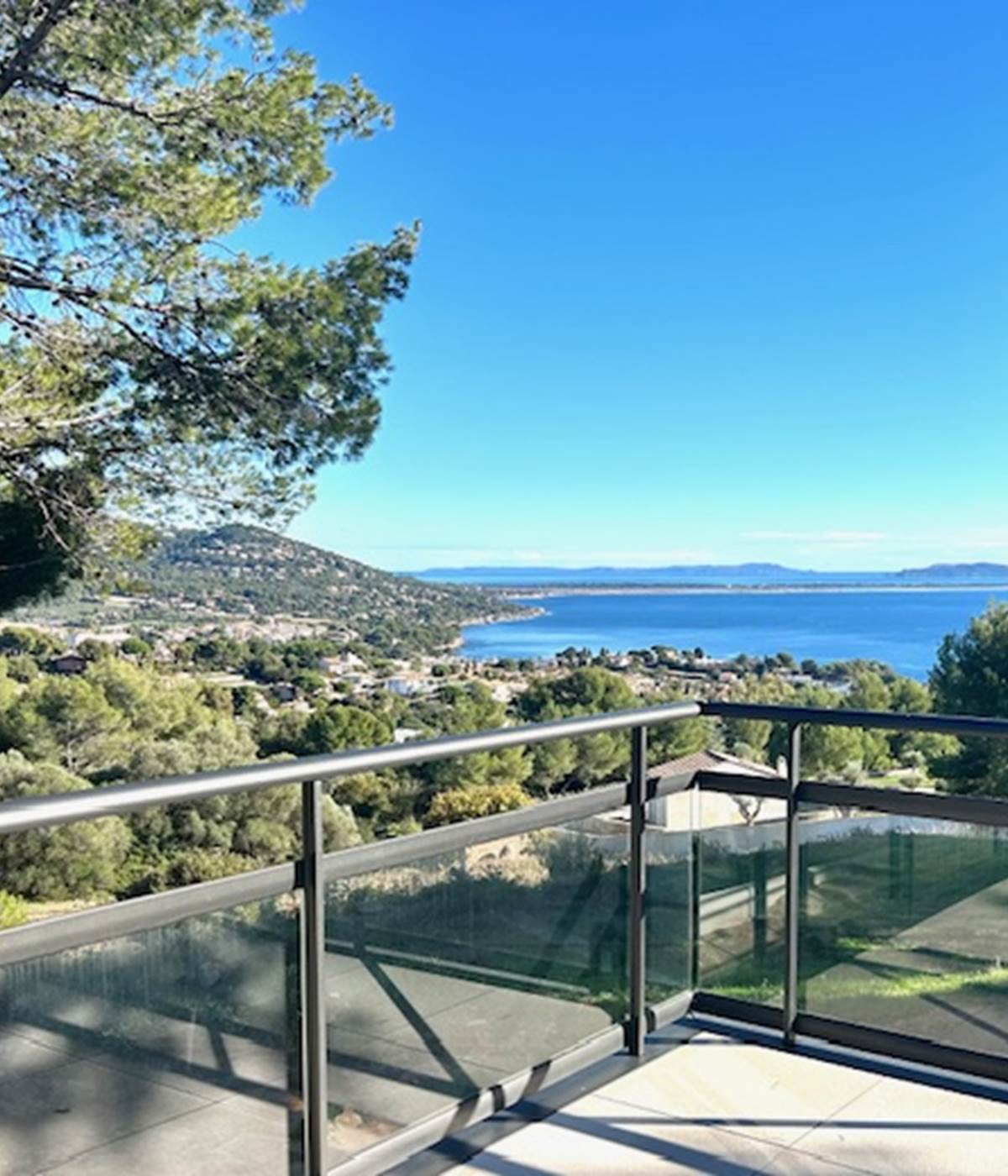 MISTRAL vue depuis la terrasse-photo-news