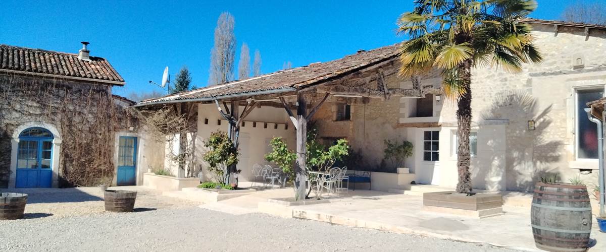 Le Clos Beldane-carousel