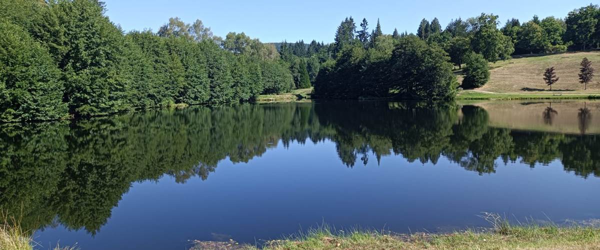Etang-de-la-Garenne-Meymac-carousel