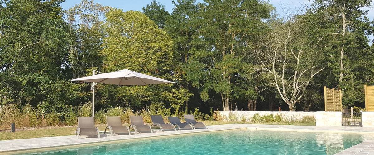 La Piscine dans l'ancien Potager du Domaine des Cyclamens