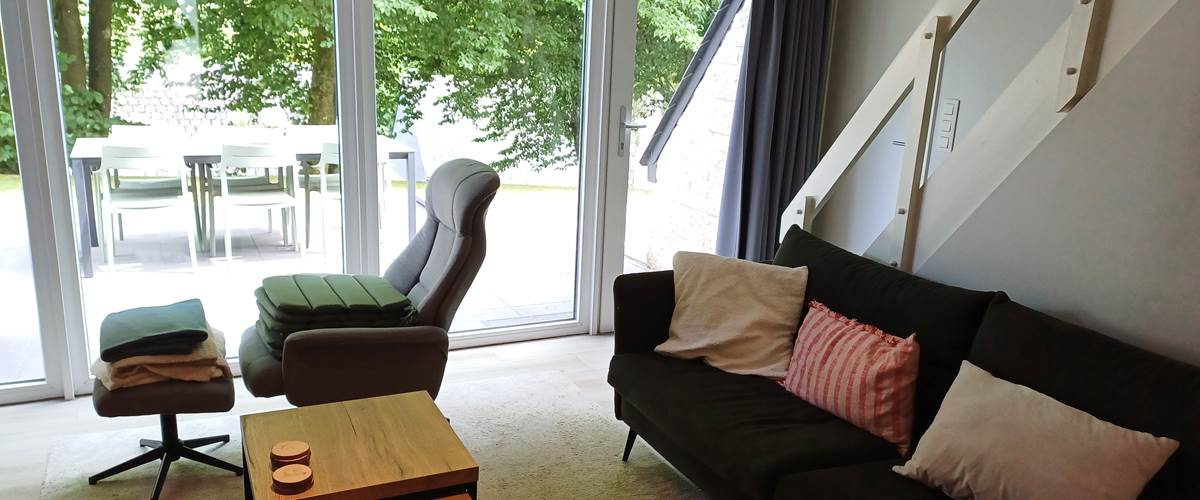 interieur met nieuwe terrasmeubels (1)-carousel