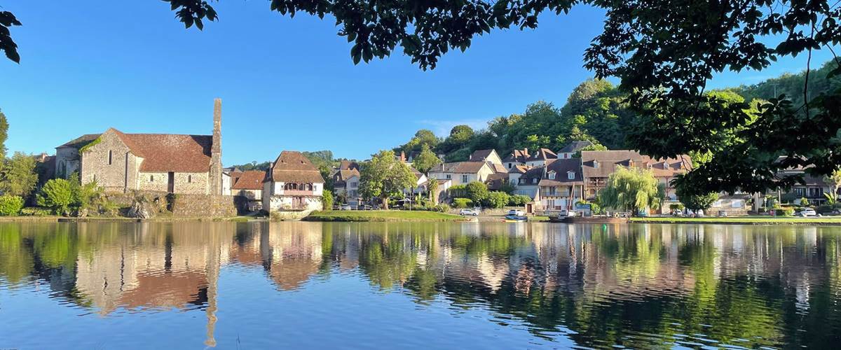 beaulieu-sur-dordogne-vue-dordogne-et-village